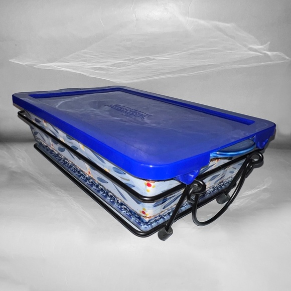 Temptations Blue "Old World" Medium Casserole Pan - Picture 3 of 13